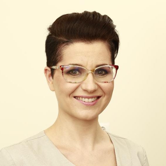 Dr. Anna Nagy
